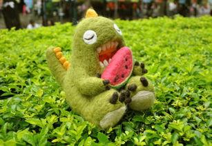 怪兽吃瓜的视频