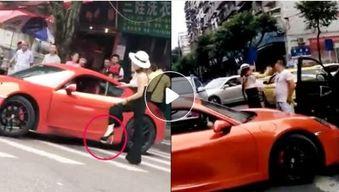 女司机怎么吃瓜视频,揭秘网络热议背后的真相