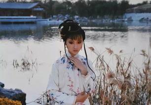 林黛玉吃瓜,一场穿越时空的甜蜜邂逅