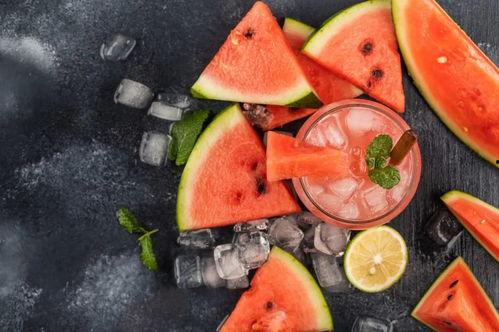 吃瓜怎么吃的,揭秘吃瓜的正确姿势与趣味