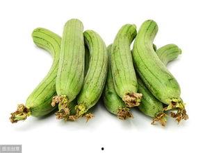 瓜变黑了可以吃吗,还能吃吗？揭秘瓜果变黑背后的真相”