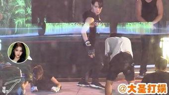 吃瓜看客的照片,吃瓜看客众生相