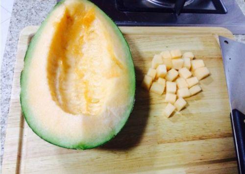 吃哈密瓜不甜,为何吃哈密瓜不甜之谜