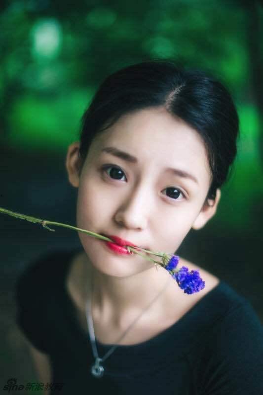 张雨婷吃瓜群众,瓜田里的明星，吃瓜群众的焦点