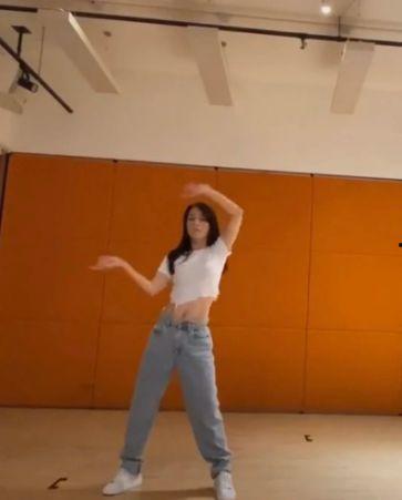 吃瓜群众郭富城视频,揭秘明星日常趣味瞬间