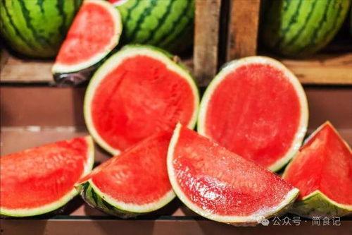 吃瓜规矩是什么,如何在社交圈中优雅“吃瓜”