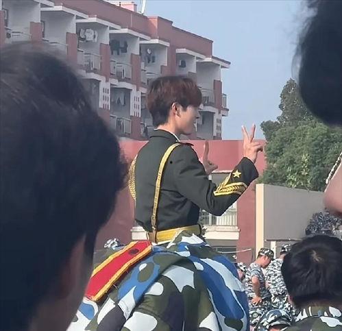 教师吃瓜事件视频,一场校园风波引发的伦理争议