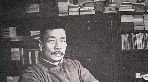 鲁迅批评人们吃瓜,反思社会现象的深刻剖析