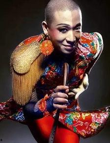 梁龙吃瓜,揭秘娱乐圈幕后真相